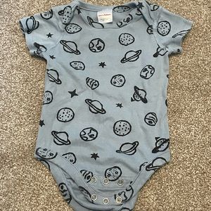 Hanna Andersson onesie